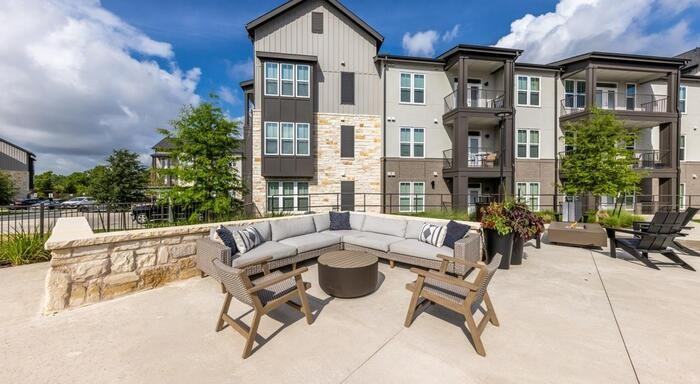 6000 Ed Bluestein Blvd #B5 - Photo 4 of 27