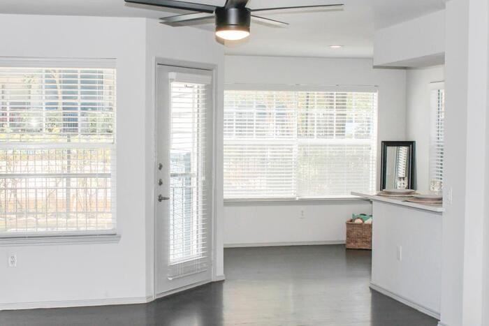 384 Treeline Park #C1 - Photo 4 of 6