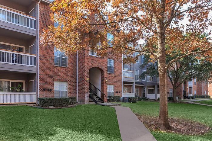 340 Treeline Park #B1 - Photo 2 of 33