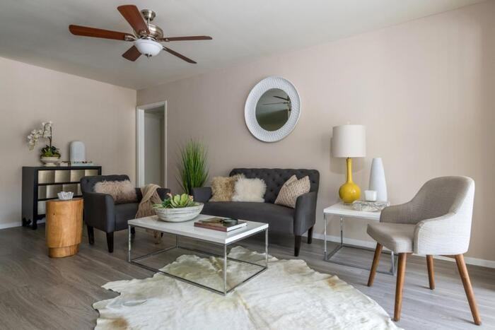 1306 N Plymouth Rd #C7 - Photo 5 of 21