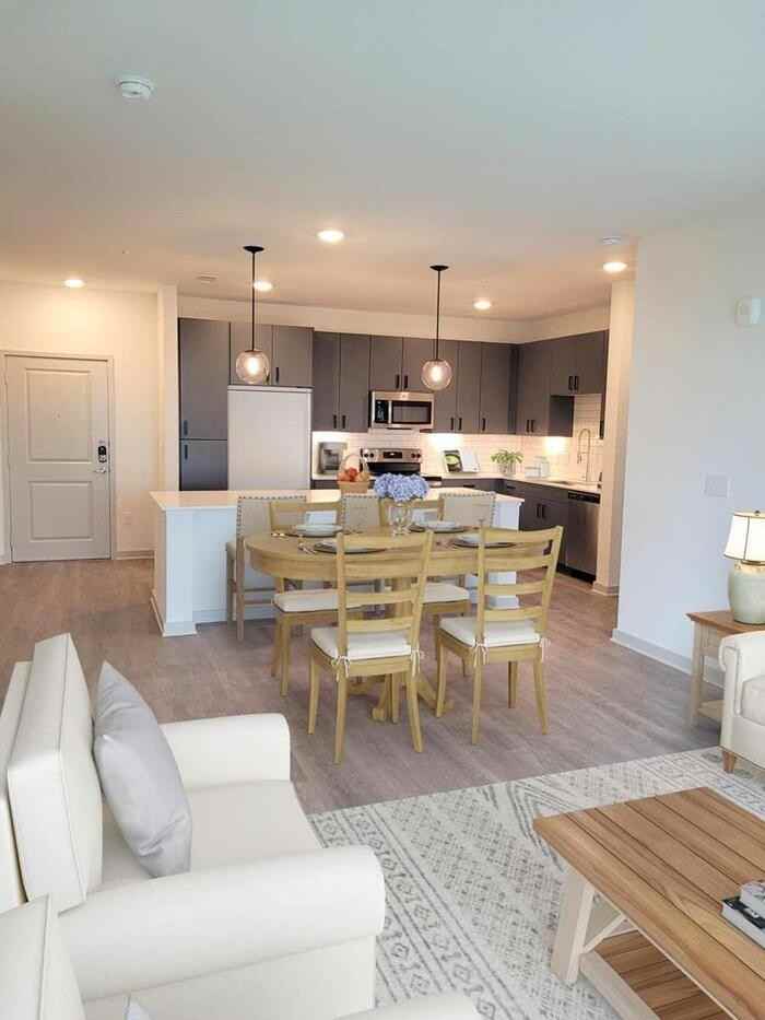 2670 S A W Grimes Blvd #C1 - Photo 5 of 8