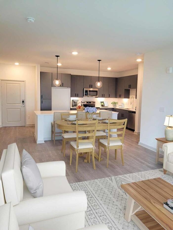 2670 S A W Grimes Blvd #C3 - Photo 5 of 10