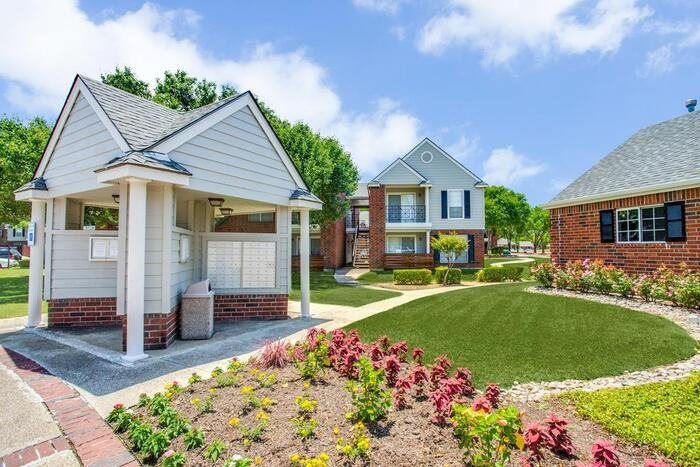 1600 Heritage Dr #B1 - Photo 5 of 23