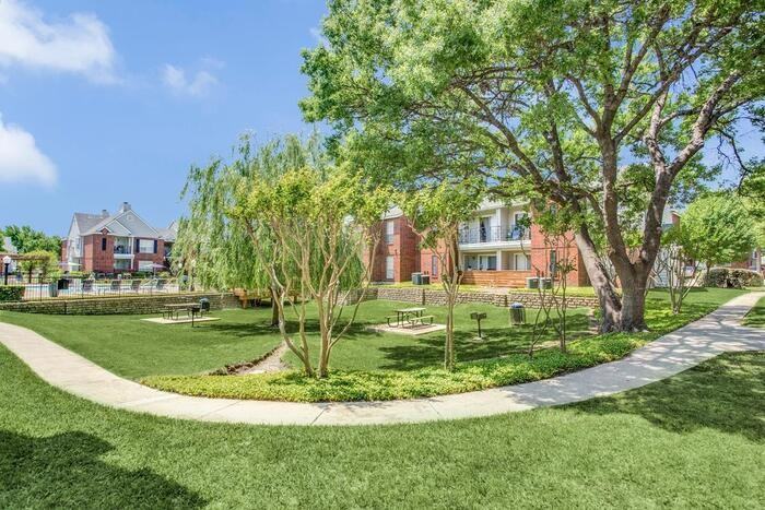 1600 Heritage Dr #B1 - Photo 6 of 23