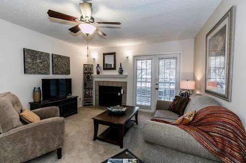 2650 Thousand Oaks Dr #C3 - Photo 7 of 17