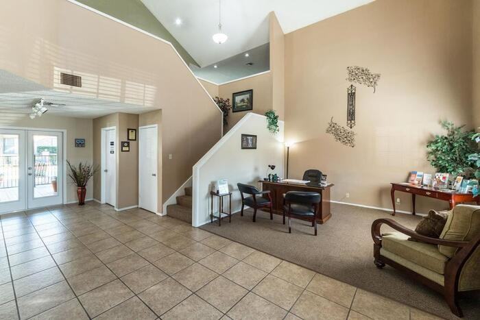 9821 Camino Villa #C2 - Photo 4 of 8