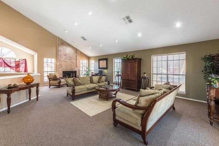 9821 Camino Villa #B1 - Photo 3 of 7