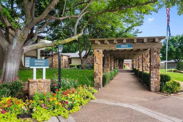 2400 Harwood Rd #B1 - Photo 4 of 25