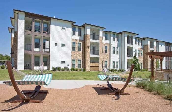 490 Barnes Dr #C2 - Photo 6 of 22