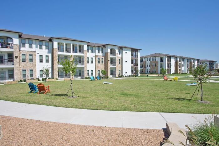 490 Barnes Dr #C3 - Photo 4 of 23