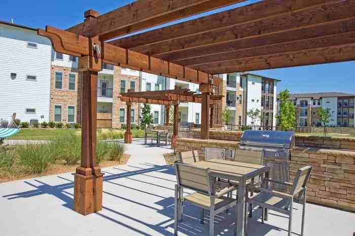 490 Barnes Dr #B3 - Photo 3 of 23