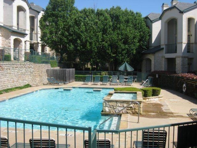 3839 Briargrove Ln #B6 - Photo 3 of 20