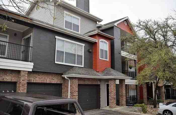 12222 Vance Jackson Rd #C4 - Photo 2 of 29