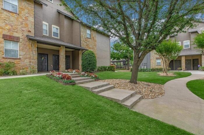 2901 Ridgeview Dr #B2 - Photo 5 of 50