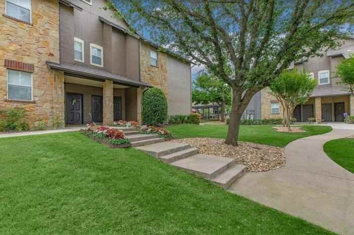 2901 Ridgeview Dr #B4 - Photo 5 of 50