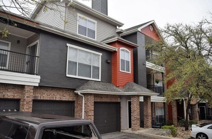 12222 Vance Jackson Rd #B3 - Photo 2 of 28