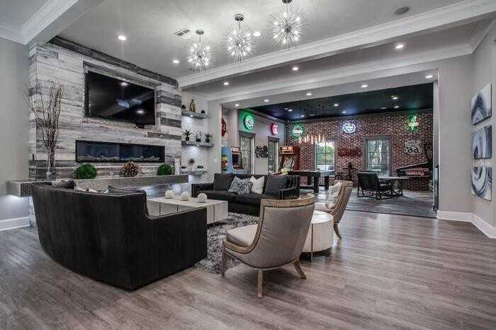 411 Buckingham Rd #B1 - Photo 6 of 33