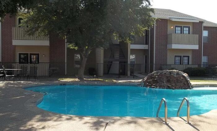 485 Rolling Hills Pl #D1 - Photo 4 of 9