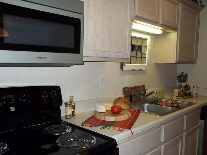 485 Rolling Hills Pl #D1 - Photo 7 of 9