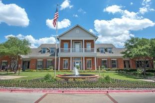 300 E Round Grove Rd #D3 - Photo 1 of 1