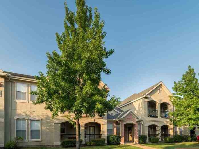 6301 Stonewood Dr #C3 - Photo 2 of 23