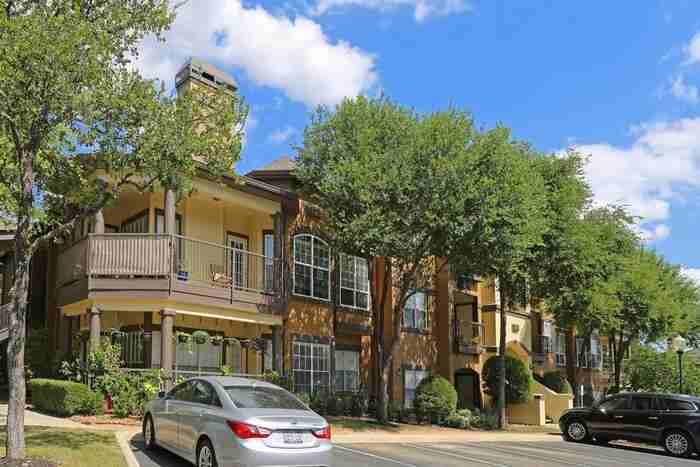 12235 Vance Jackson Rd #C3 - Photo 5 of 50