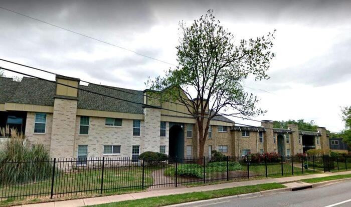 5115 Cedar Springs Rd #C1 - Photo 2 of 22