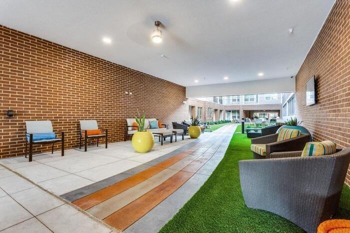 910 Quest Pkwy #B1 - Photo 7 of 26