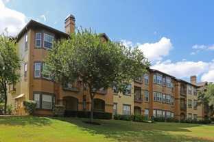 12235 Vance Jackson Rd #B6 - Photo 1 of 1