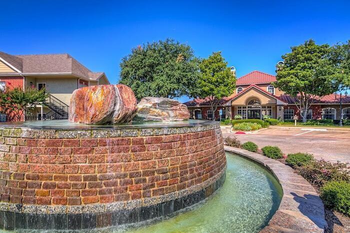 2050 Grayson Dr #D1 - Photo 2 of 23