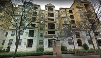 featured image of 2610 Allen St #E1