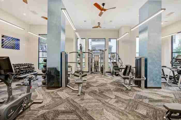 2610 Allen St #C1 - Photo 7 of 18