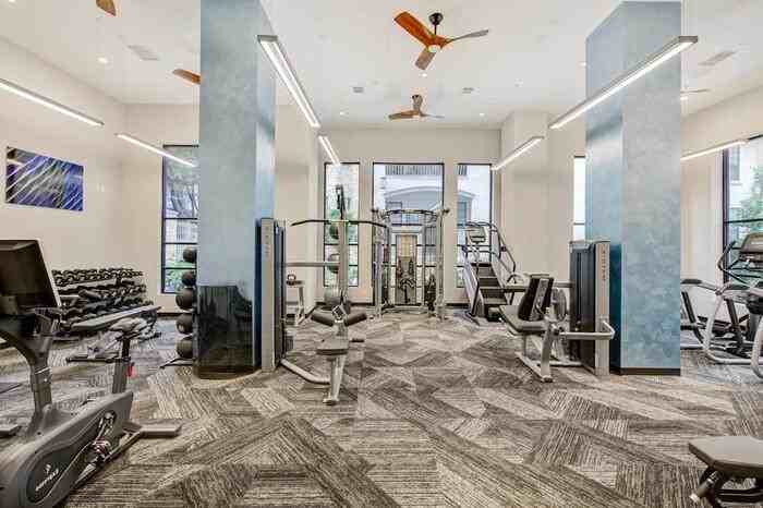 2610 Allen St #C8 - Photo 7 of 25