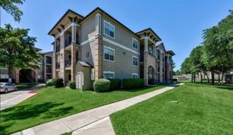 501 Highland Dr #C2 - Photo 1 of 1