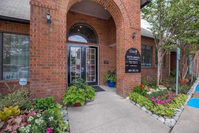 9510 Westpark Dr #B3 - Photo 7 of 33