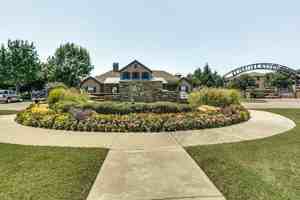 featured image of 500 W Loop 820 S #D1