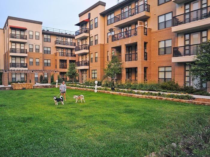 6760 Windhaven Pkwy #C4 - Photo 5 of 30