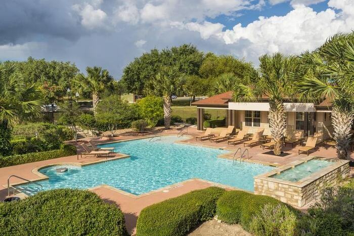 5623 Hamilton Wolfe #B2 - Photo 2 of 15