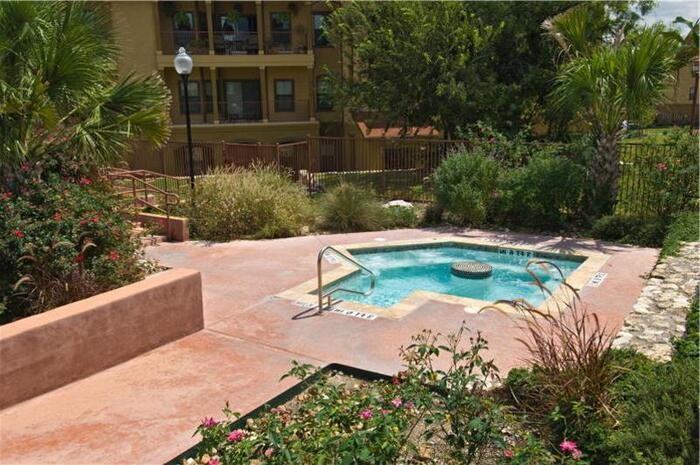 5623 Hamilton Wolfe #B3 - Photo 5 of 16