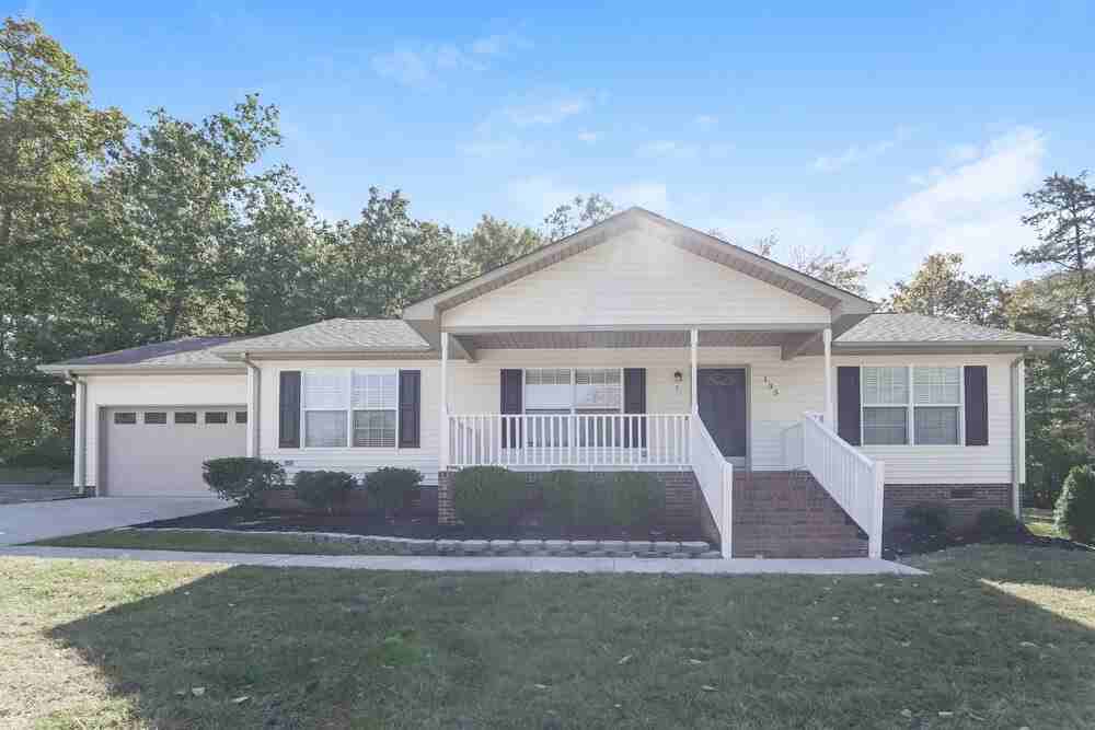 135 Fritzvon Drive - Photo 3 of 16