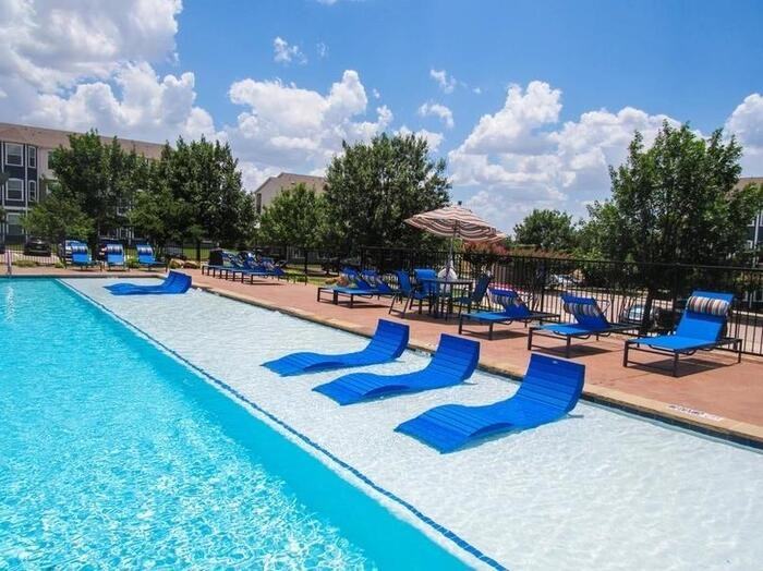 1200 Scenic Vista Dr #C1 - Photo 4 of 30