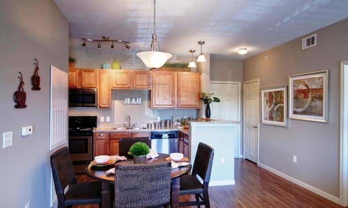 8828 N Riverside Dr #C3 - Photo 3 of 7