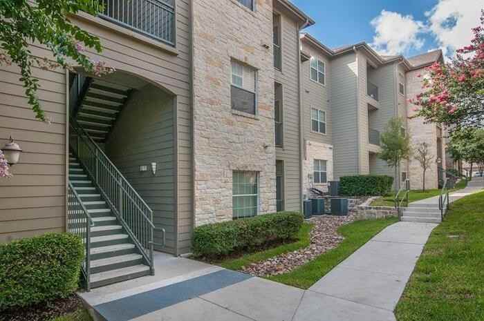 12511 Jones Maltsberger Rd #B2 - Photo 2 of 45