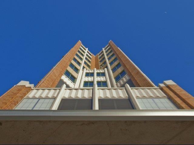 100 N Santa Rosa #C15 - Photo 2 of 28