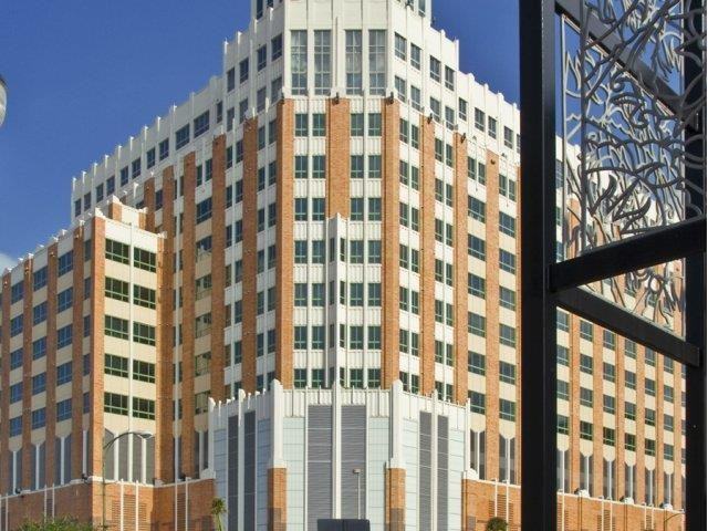 100 N Santa Rosa #C15 - Photo 5 of 28