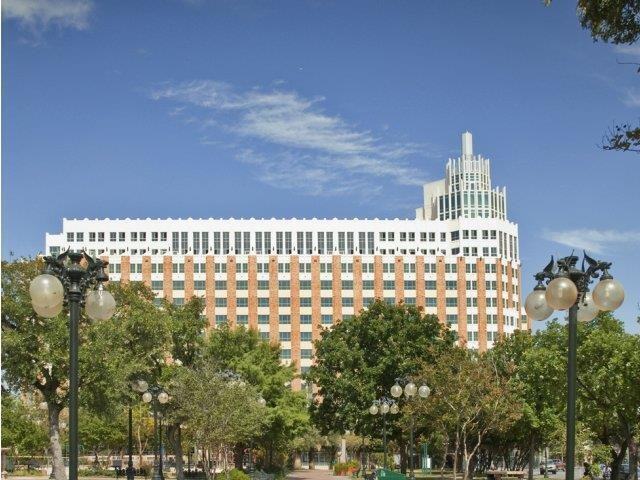 100 N Santa Rosa #C15 - Photo 6 of 28