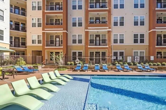 4000 Hulen Pl #B9 - Photo 2 of 18