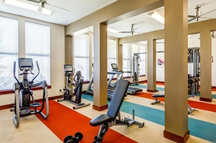 4000 Hulen Pl #B10 - Photo 7 of 18