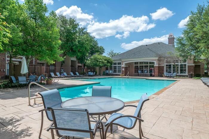 645 N Town East Blvd #B3 - Photo 7 of 23