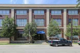 3221 Commerce St #A3 - Photo 1 of 1